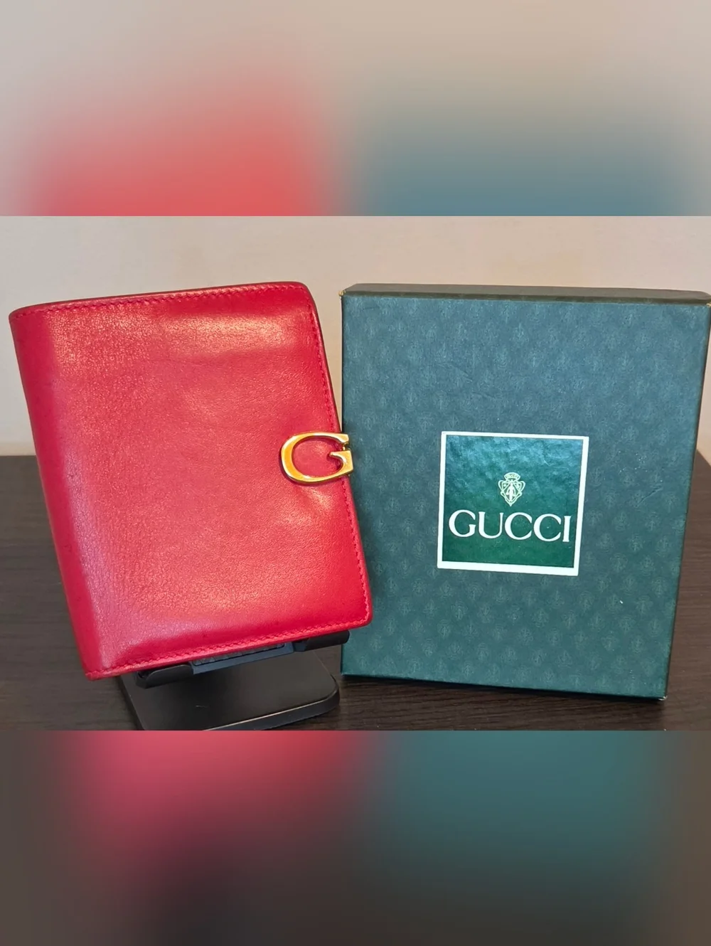 Gucci Red Leather Horsebit Bifold Wallet Vintage 1996 Gold Hardware w/ Box - Picture 1 of 16